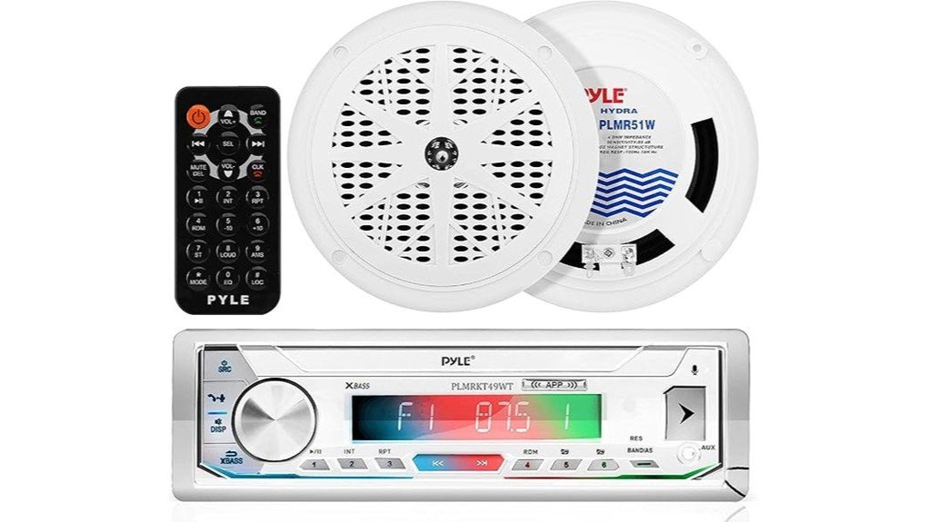 compact marine stereo features